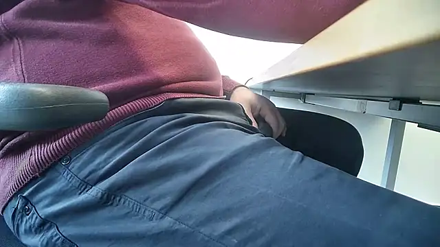 Snapshot of 69bezfleku chatting on February 13, 2026, 8:43 am 69bezfleku online show from February 13, 2026, 8:43 am