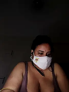 Snapshot of Sheela-Bhabi chatting on June 29, 2026, 10:32 pm Sheela-Bhabi online show from June 29, 2026, 10:32 pm