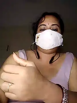 Snapshot of Sheela-Bhabi chatting on July 31, 2026, 10:20 pm Sheela-Bhabi online show from July 31, 2026, 10:20 pm
