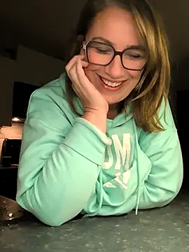 Snapshot of Canadian_BBW chatting on January 7, 2026, 3:14 pm Canadian BBW online show from January 7, 2026, 3:14 pm