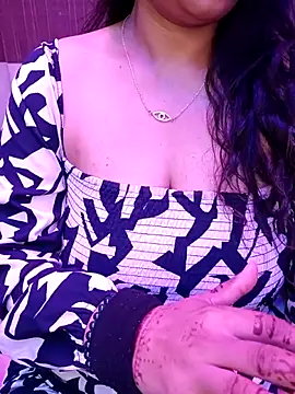 Snapshot of indian_passion chatting on October 29, 2025, 3:09 am indian passion online show from October 29, 2025, 3:09 am