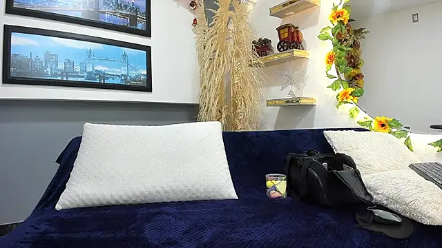 kagomme online show from December 2, 2025, 10:42 am