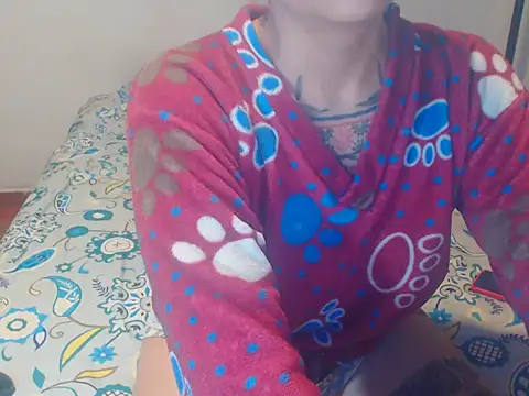 Snapshot of Tattoodreams_lucy chatting on February 2, 2026, 11:58 pm Tattoodreams lucy online show from February 2, 2026, 11:58 pm