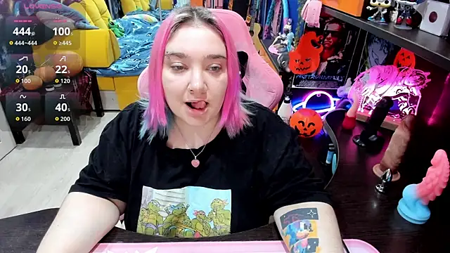 Softie Sofy online show from October 26, 2025, 3:45 am