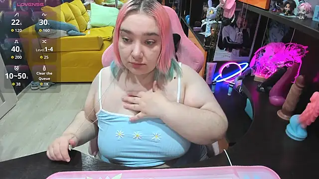 Snapshot of Softie_Sofy chatting on May 16, 2026, 3:14 am Softie Sofy online show from May 16, 2026, 3:14 am