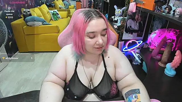 Snapshot of Softie_Sofy chatting on June 11, 2026, 2:53 am Softie Sofy online show from June 11, 2026, 2:53 am