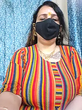 Snapshot of cute-tanvi chatting on January 17, 2025, 4:39 am cute-tanvi online show from January 17, 2025, 4:39 am