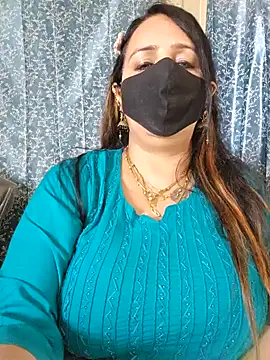 Snapshot of cute-tanvi chatting on January 27, 2025, 8:40 am cute-tanvi online show from January 27, 2025, 8:40 am