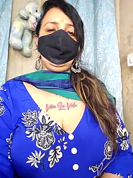 cute-tanvi online show from March 7, 2026, 1:35 am