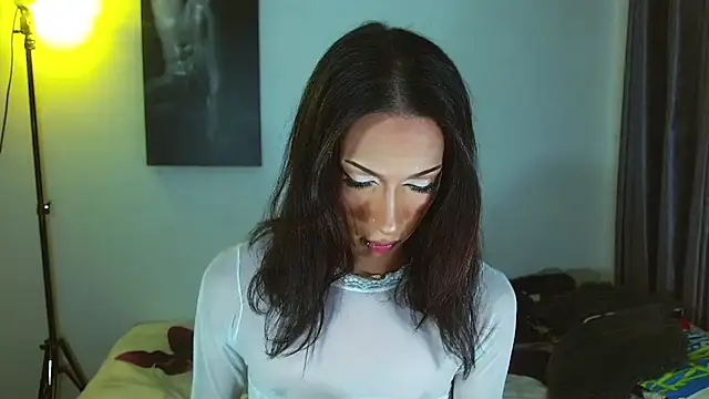 Kenisha Sweet online show from November 26, 2025, 10:55 pm