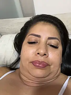 Snapshot of natural_bigboobs chatting on February 10, 2025, 4:30 am natural bigboobs online show from February 10, 2025, 4:30 am