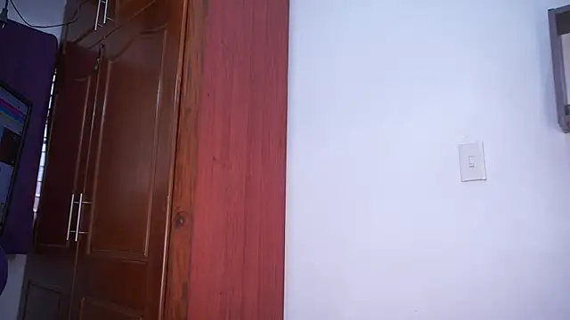 Snapshot of rousse_coup chatting on February 5, 2025, 7:20 pm rousse coup online show from February 5, 2025, 7:20 pm