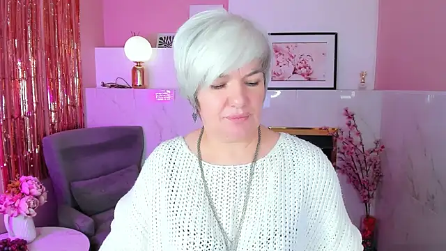 Snapshot of CarmenSoft chatting on January 18, 2026, 8:45 pm CarmenSoft online show from January 18, 2026, 8:45 pm