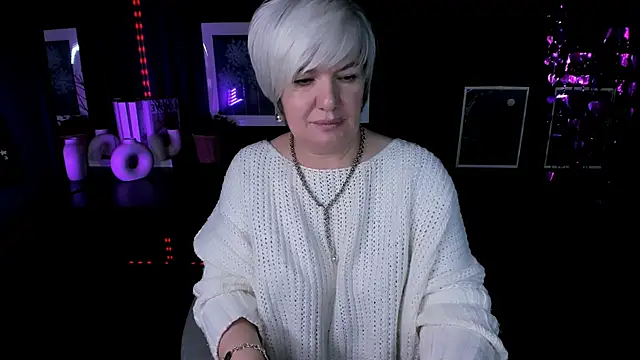 Snapshot of CarmenSoft chatting on February 14, 2026, 9:00 pm CarmenSoft online show from February 14, 2026, 9:00 pm