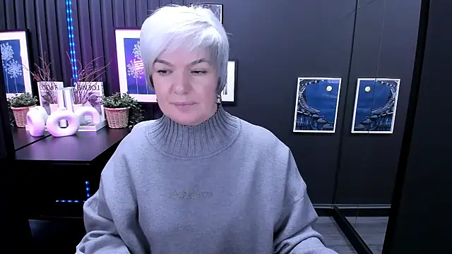 Snapshot of CarmenSoft chatting on March 1, 2026, 8:55 pm CarmenSoft online show from March 1, 2026, 8:55 pm