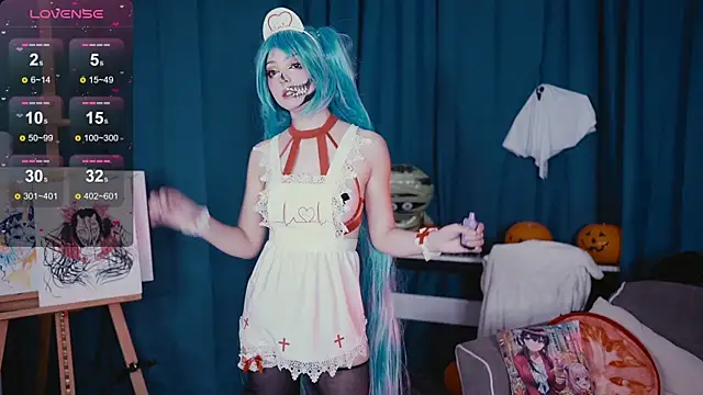 MadnessAlison online show from October 31, 2025, 8:10 pm