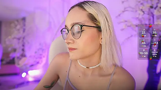 DalahiaRush online show from March 10, 2025, 11:32 am