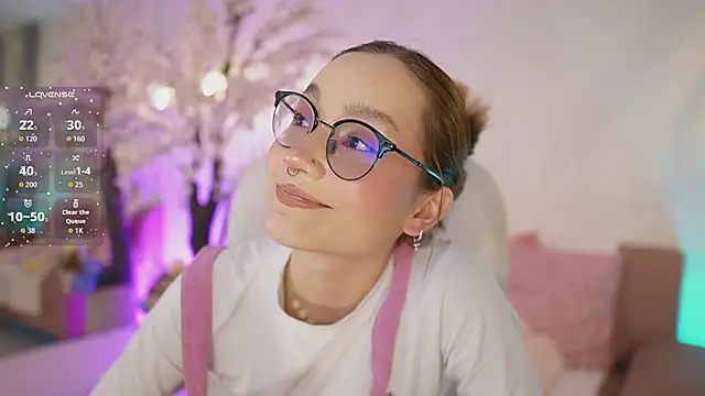 DalahiaRush online show from September 11, 2025, 7:03 pm