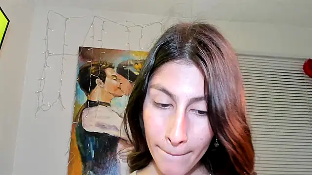 Snapshot of valeria_gonzales_ chatting on December 26, 2024, 5:47 am valeria gonzales online show from December 26, 2024, 5:47 am