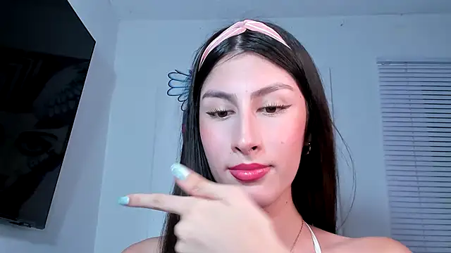 Snapshot of valeria_gonzales_ chatting on March 8, 2025, 11:39 pm valeria gonzales online show from March 8, 2025, 11:39 pm