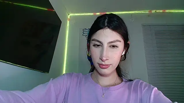 Snapshot of valeria_gonzales_ chatting on February 23, 2026, 11:35 pm valeria gonzales online show from February 23, 2026, 11:35 pm