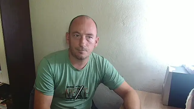 Snapshot of Johan___Barker chatting on October 22, 2025, 12:49 pm Johan Barker online show from October 22, 2025, 12:49 pm