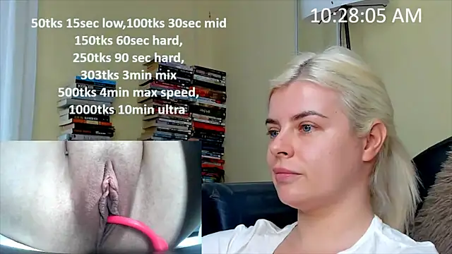 Snapshot of queenofthenighttt chatting on February 18, 2026, 9:27 am queenofthenighttt online show from February 18, 2026, 9:27 am