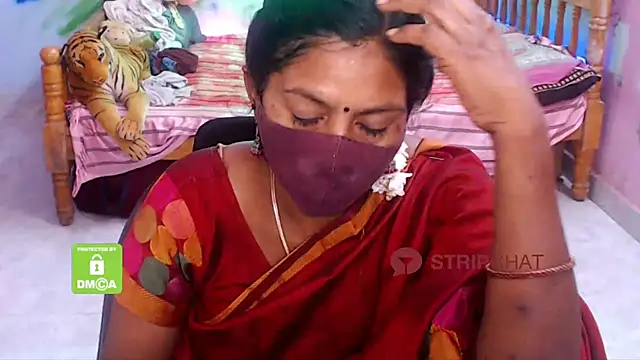 Snapshot of Novapol chatting on December 12, 2024, 1:06 pm Novapol online show from December 12, 2024, 1:06 pm