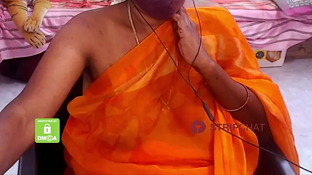 Snapshot of Novapol chatting on December 15, 2024, 5:56 am Novapol online show from December 15, 2024, 5:56 am