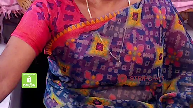 Snapshot of Novapol chatting on February 3, 2025, 5:46 pm Novapol online show from February 3, 2025, 5:46 pm