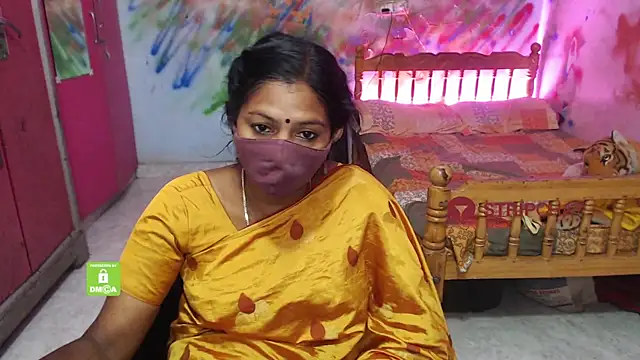 Snapshot of Novapol chatting on October 1, 2025, 11:49 am Novapol online show from October 1, 2025, 11:49 am