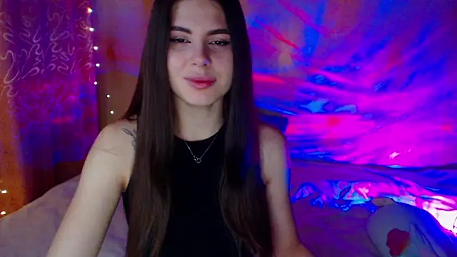 Snapshot of ViollinaLove chatting on January 7, 2025, 8:52 pm ViollinaLove online show from January 7, 2025, 8:52 pm