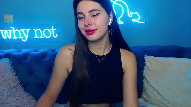 Snapshot of ViollinaLove chatting on September 28, 2025, 4:40 am ViollinaLove online show from September 28, 2025, 4:40 am