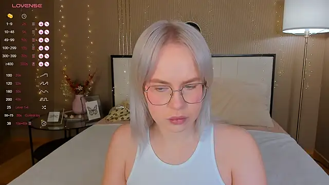 Snapshot of bellatip chatting on November 22, 2025, 12:42 am bellatip online show from November 22, 2025, 12:42 am