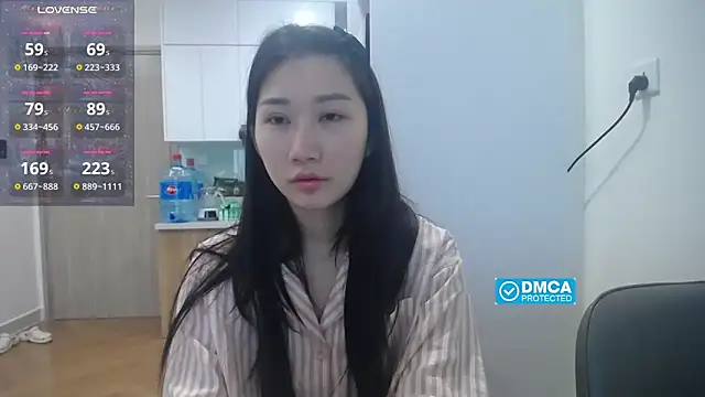 Snapshot of Asiagirll chatting on January 6, 2026, 1:20 am Asiagirll online show from January 6, 2026, 1:20 am