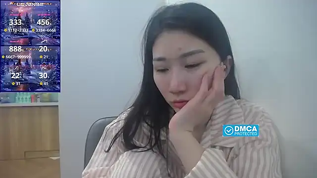 Snapshot of Asiagirll chatting on January 12, 2026, 5:18 pm Asiagirll online show from January 12, 2026, 5:18 pm