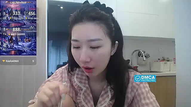 Snapshot of Asiagirll chatting on March 22, 2026, 2:15 am Asiagirll online show from March 22, 2026, 2:15 am