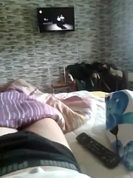 Snapshot of Rolandxxxr chatting on February 15, 2026, 11:52 am Rolandxxxr online show from February 15, 2026, 11:52 am