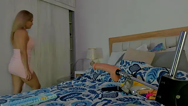 Snapshot of elena_mature chatting on November 4, 2025, 7:13 pm elena mature online show from November 4, 2025, 7:13 pm