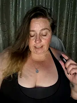 Iceprincess2bad4u online show from January 3, 2025, 6:14 pm