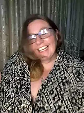 Iceprincess2bad4u online show from March 22, 2025, 5:09 pm