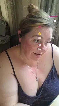 Iceprincess2bad4u online show from September 14, 2025, 6:12 am