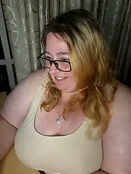 Iceprincess2bad4u online show from November 24, 2025, 6:07 pm