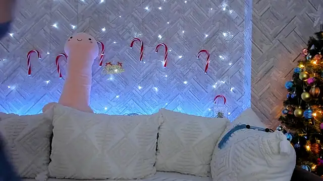 EvaBarsa  online show from December 18, 2025, 3:12 am