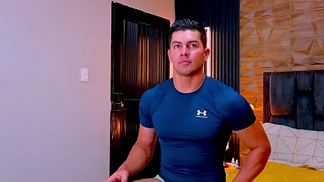 Snapshot of FelipeAndMarcello3 chatting on March 16, 2026, 7:18 pm FelipeAndMarcello3 online show from March 16, 2026, 7:18 pm
