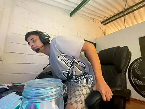 Max TheHorseDick online show from September 13, 2025, 2:55 am