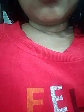 Snapshot of Sweet-Berry chatting on February 28, 2026, 2:45 am Sweet-Berry online show from February 28, 2026, 2:45 am