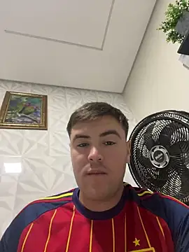 urielpereira online show from June 10, 2026, 1:06 am