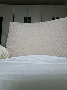 Ssk10N online show from November 25, 2025, 5:35 pm