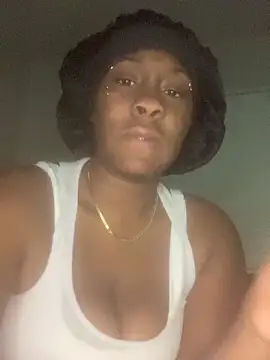 Snapshot of Foreignthababyy chatting on February 5, 2026, 10:09 am Foreignthababyy online show from February 5, 2026, 10:09 am